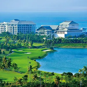 Mingshen Golf & Bay Санья